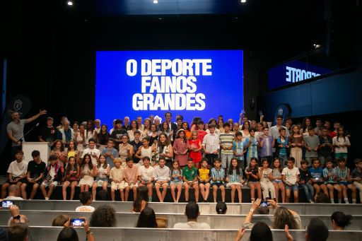 Máis de 18.000 atletas de todas as idades participaron nas Carreiras Populares e no Circuíto de Atletismo en Pista da Deputación da Coruña