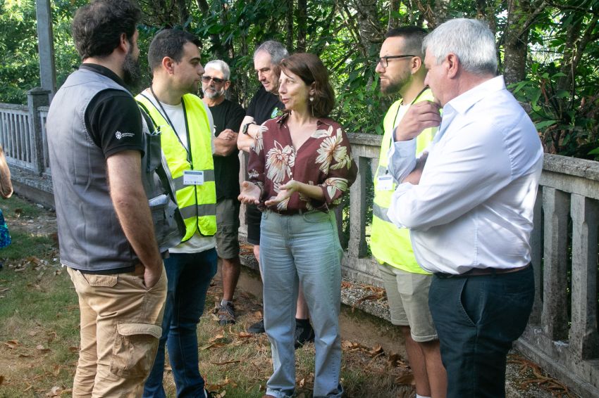 Localízanse catro corpos na primeira cata arqueolóxica da fosa de Beira (Carral) realizada pola área de Dereitos Civís da Deputación e o grupo Histagra