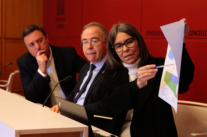 A Deputación e o Concello de Santiago investirán 1,3 millóns na rehabilitación integral da Casa da Xuventude, que acollerá servizos municipais e provinciais en pleno centro da cidade
