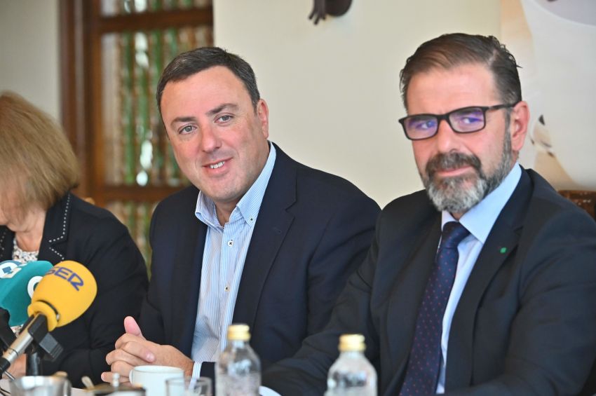 Formoso reclama o dique cuberto de Navantia, a dotación de solo industrial e a mellora das conexións ferroviarias e de autobús como “temas estratéxicos” para o futuro de Ferrol e  comarca