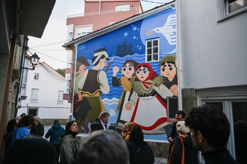 A Deputación da Coruña inaugura en Negreira, Cee e Corcubión os novos murais da II edición de “Arte no Camiño”