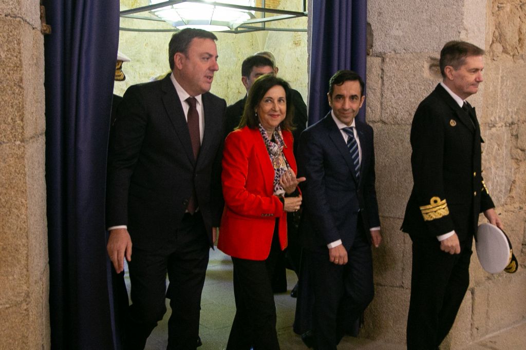 Formoso destaca o compromiso do Ministerio de Defensa e a colaboración institucional como “claves para pór en marcha o proxecto Abrir Ferrol ao Mar”
