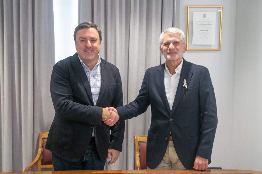 A Deputación da Coruña e a AECC crean unha Rede de Concellos Contra o Cancro para apoiar as e os pacientes e as súas familias no rural
