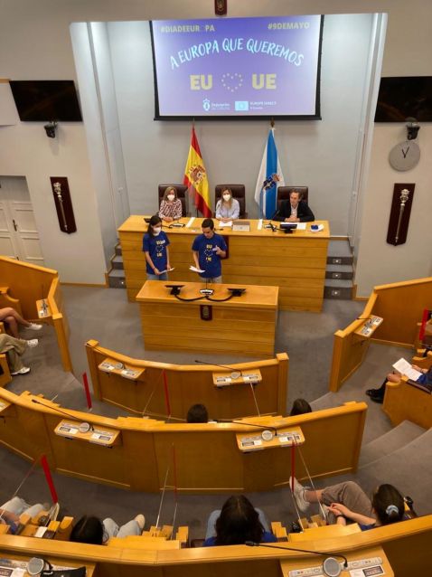 A voz da mocidade protagoniza o acto de celebración do Día de Europa na Deputación da Coruña