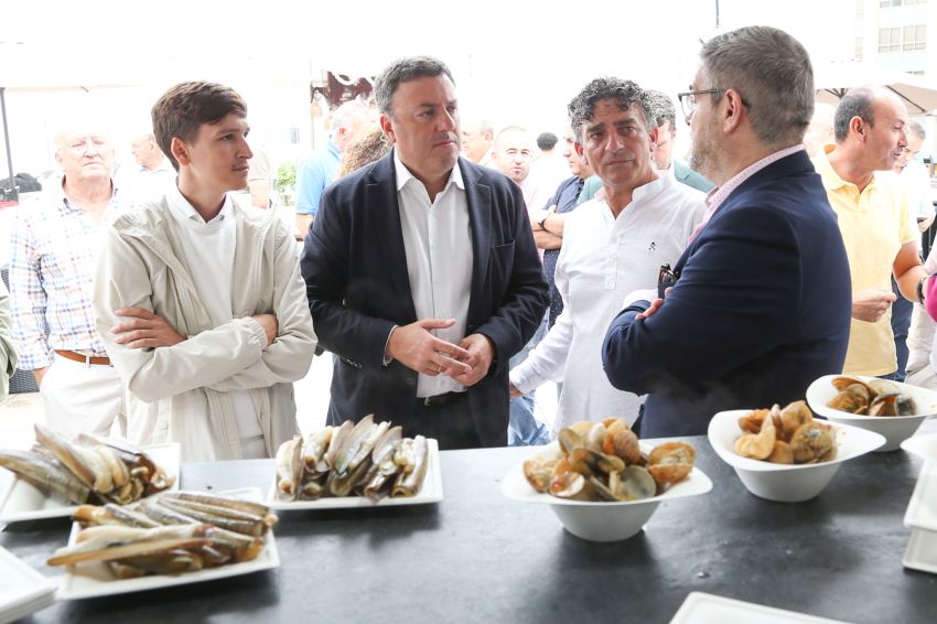 A Deputación colabora con Gastromar para promocionar os produtos do mar das lonxas de Ribeira e de Aguiño