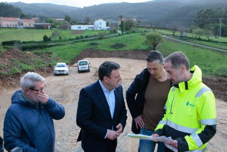 A Deputación inicia as obras de construción das novas beirarrúas de San Xoán de Vilanova, en Miño