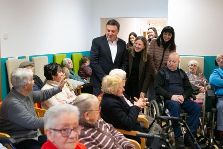 O Centro de Día de Menores da Deputación en Ferrol estrea novo parque infantil