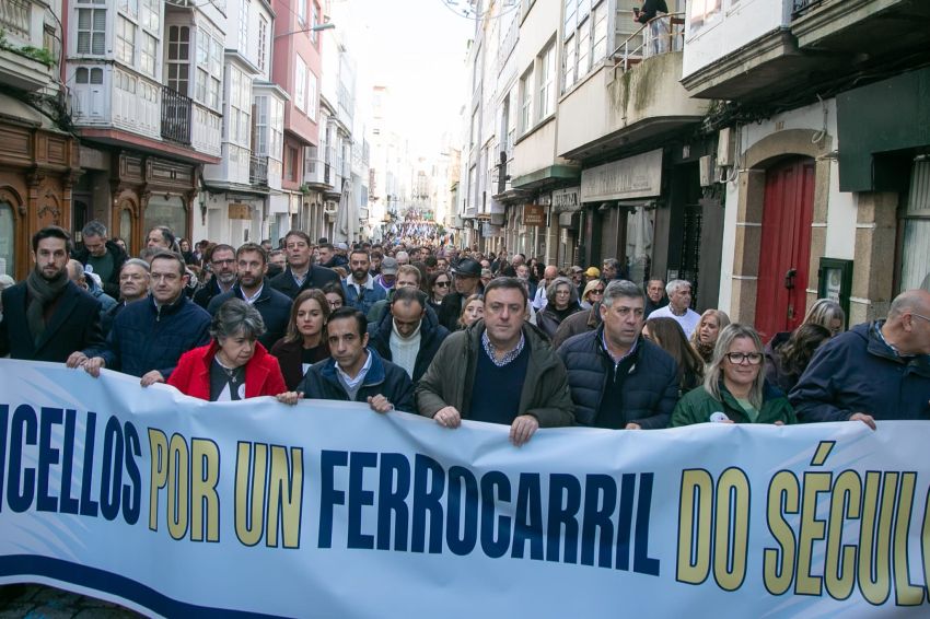 A Deputación da Coruña súmase ás reivindicacións do Foro Cidadán polo Ferrocarril pola modernización da infraestrutura ferroviaria de Ferrolterra