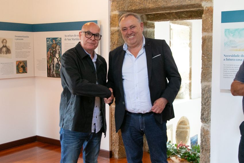 Regueira inaugura na Laracha a nova mostra expositiva do Centro de Interpretación dos Muíños de Auga da Costa da Morte