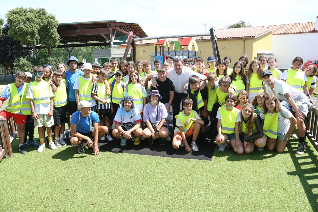 Formoso clausura os campamentos deportivos da Deputación, nos que participaron 500 nenos e nenas de toda a provincia