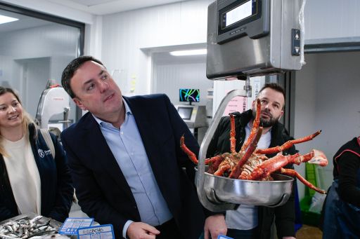 A Deputación destina 800.000 euros para impulsar o sector pesqueiro e marisqueiro da provincia en 2026