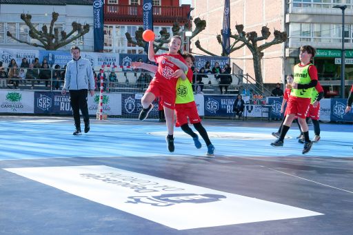 Cerceda acolle esta fin de semana a Copa 5x5 Deputación da Coruña de balonmán na rúa