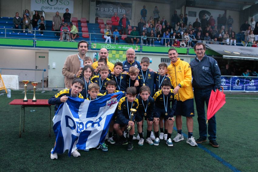 O Real Club Deportivo da Coruña gaña o II Trofeo de Fútbol Alevín da Deputación