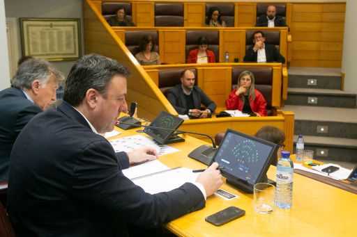 A Deputación da Coruña aproba o POS+Social 2026, que incrementa ata os 8 millóns de euros o apoio aos servizos sociais municipais