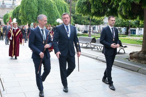 O presidente da Deputación asistiu en Lugo ao tradicional acto da Ofrenda do Antigo Reino de Galicia