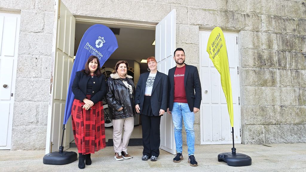 A Área de Cultura da Deputación aborda en Muros o reto de facer partícipe a mocidade nas programacións culturais