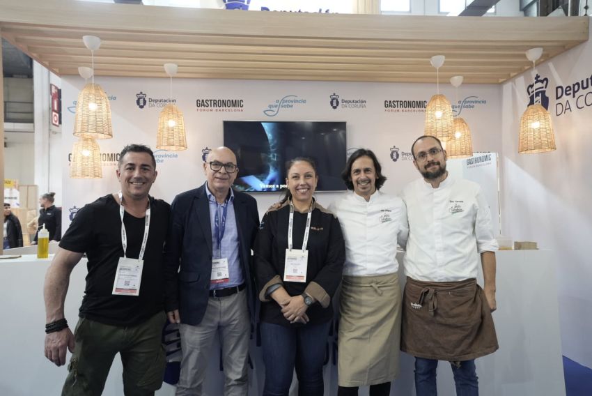 O público internacional do Gastronómic Fórum Barcelona descobre os saberes e sabores da provincia no stand da Deputación