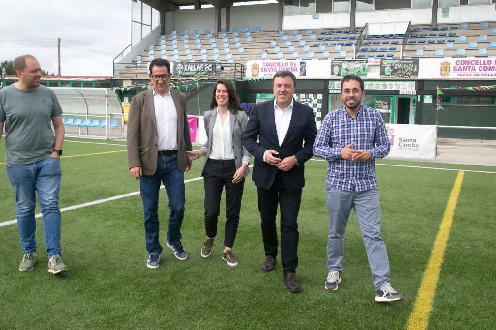 Valentín González Formoso destaca en Santa Comba o papel do Plan Único na mellora dos servizos e infraestruturas municipais