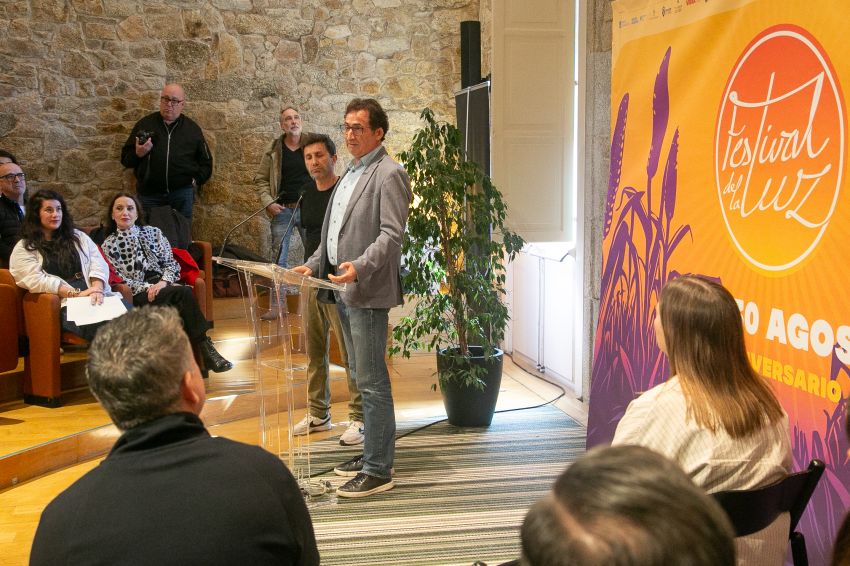 A Deputación apoia o Festival de la Luz 2026, que celebra o seu 15 aniversario cun cartel encabezado por Pablo Alborán, Nena Daconte e Chambao